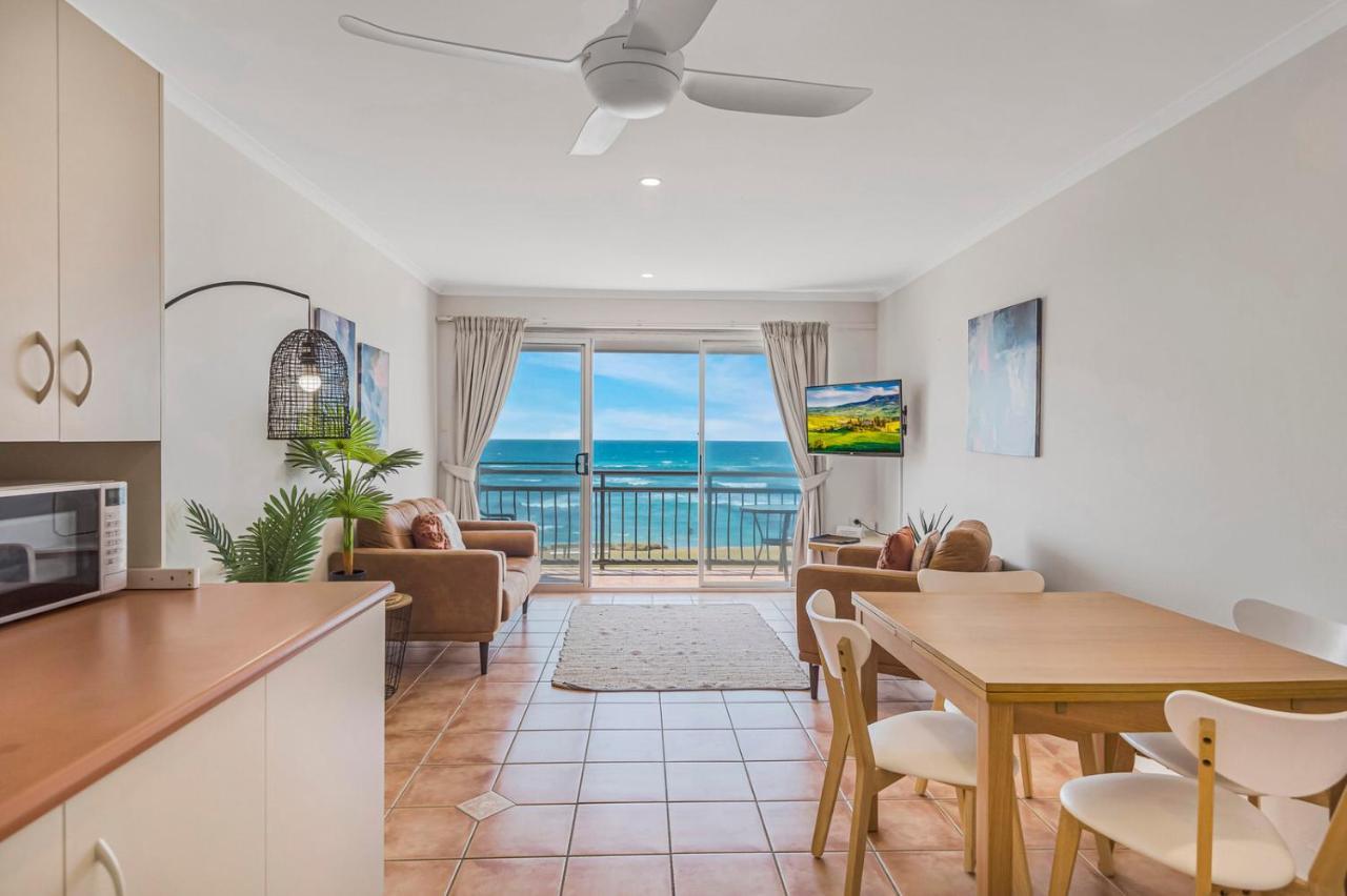 10T Beachfront Apartments Lennox Head Dış mekan fotoğraf