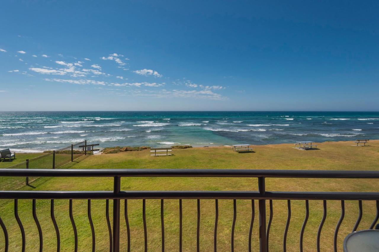 10T Beachfront Apartments Lennox Head Dış mekan fotoğraf